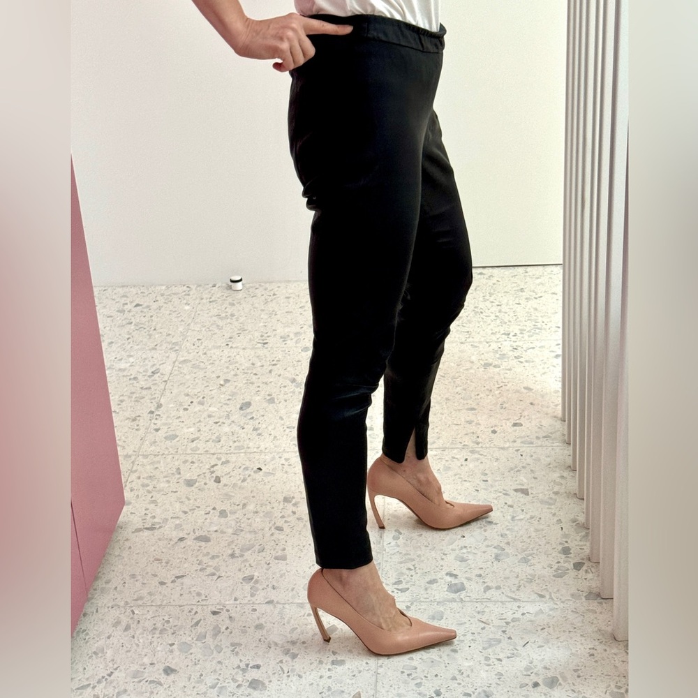 Vince Black Leather leggings with zipper ankle detail